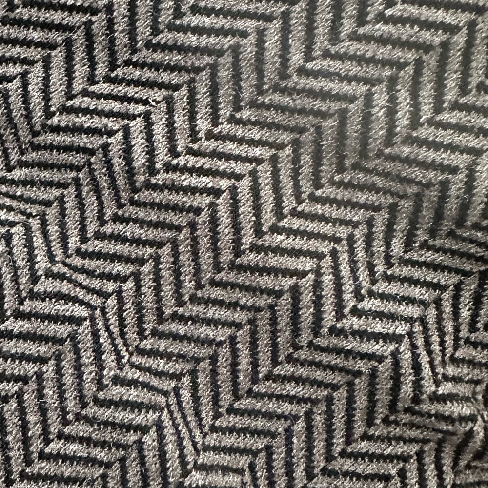Tight brown itlaly small-medium - Picture 2 of 3